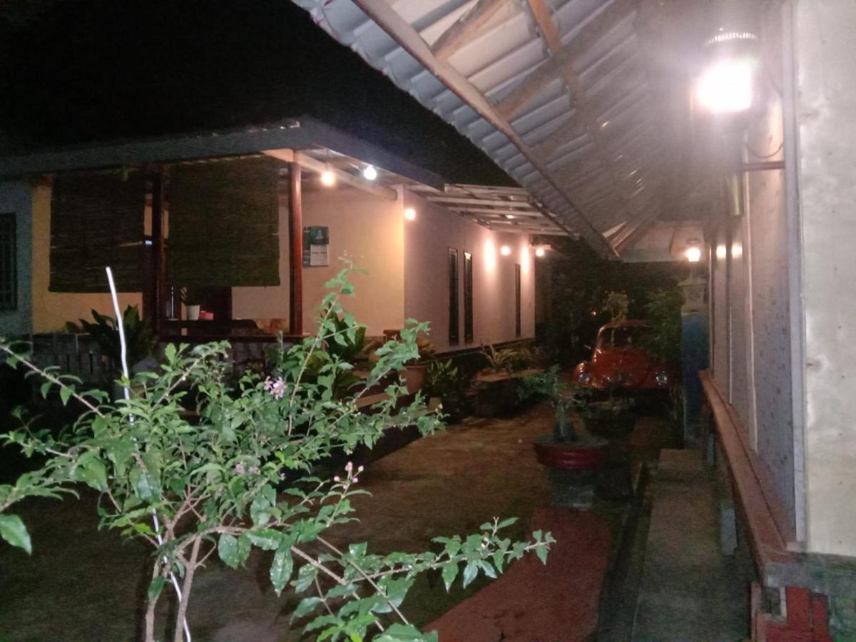 Homestay De76A Geroeng Экстерьер фото